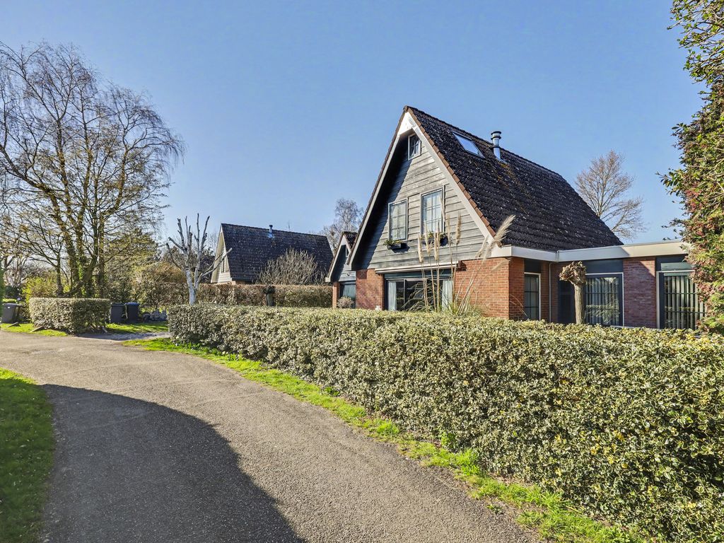 Perenlaan 6, KORTGENE