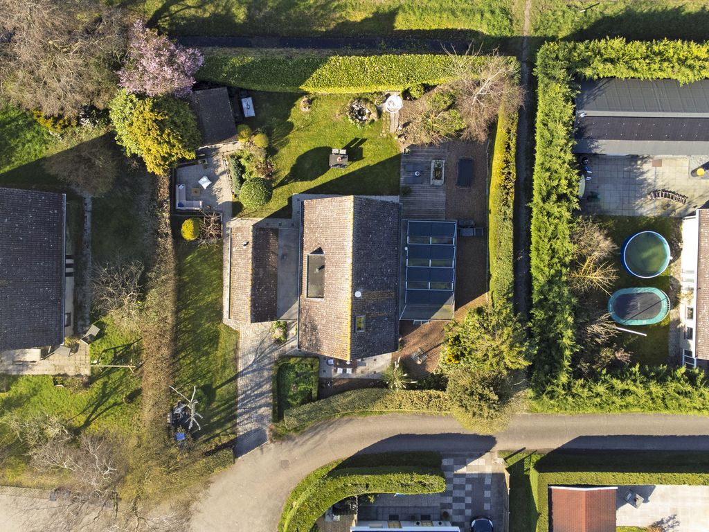 Perenlaan 6, KORTGENE