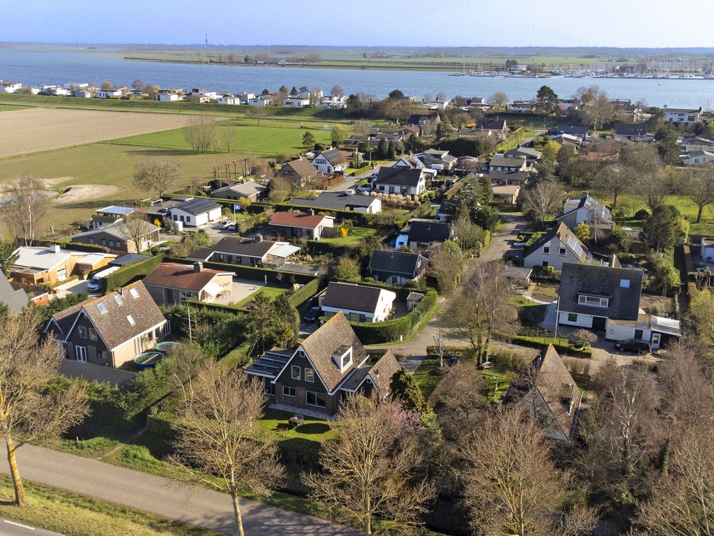 Perenlaan 6. , KORTGENE
