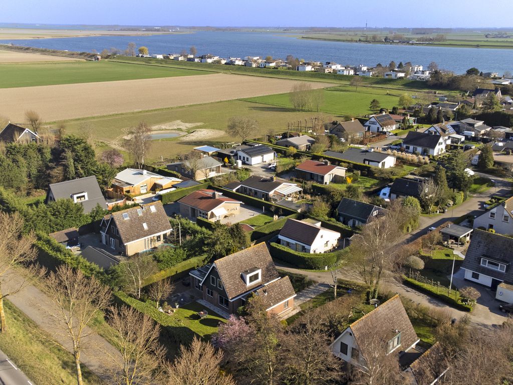 Perenlaan 6. , KORTGENE