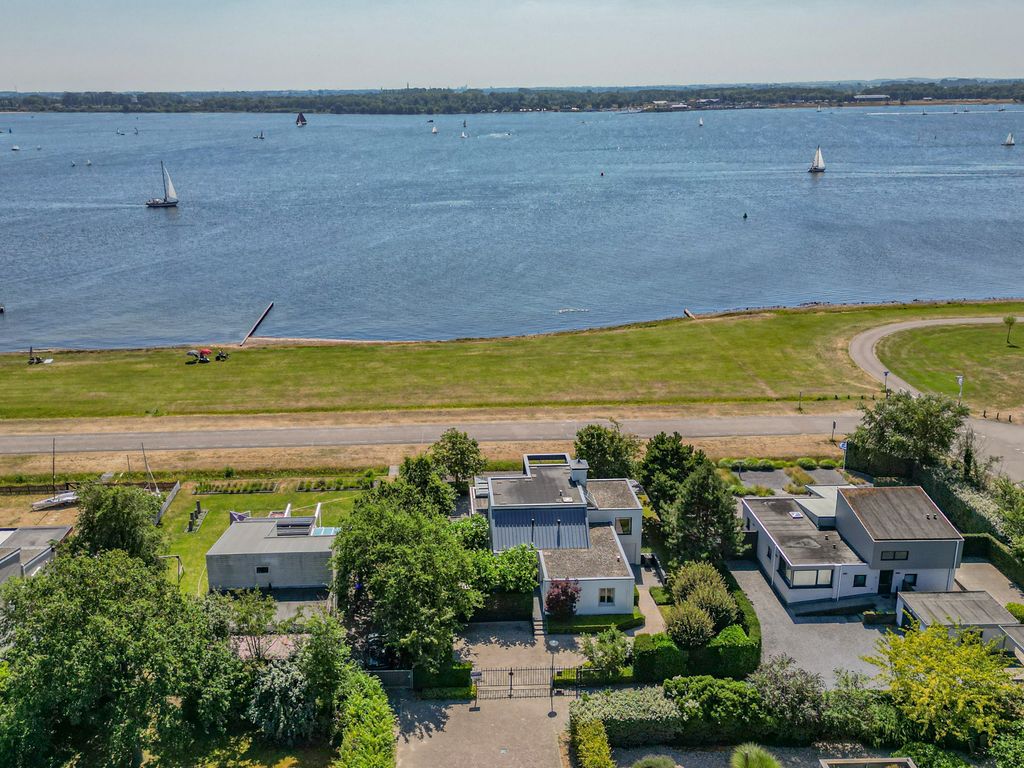 Beukenlaan 7. , KAMPERLAND
