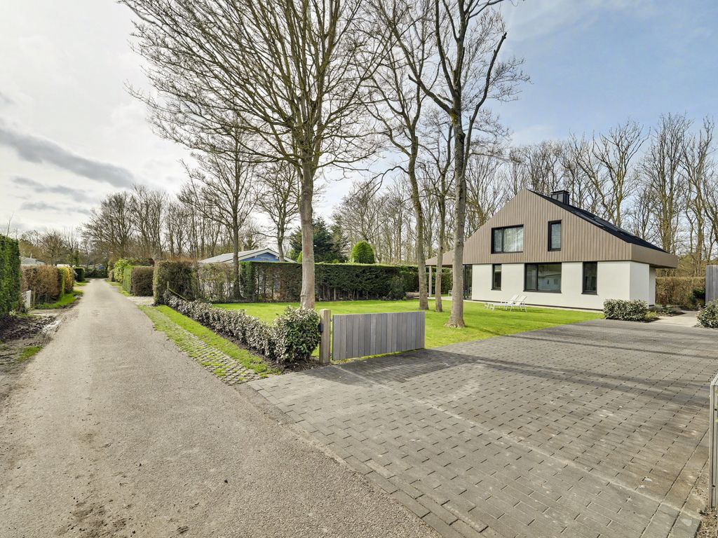 Leeuwerikenlaan 7, KAMPERLAND