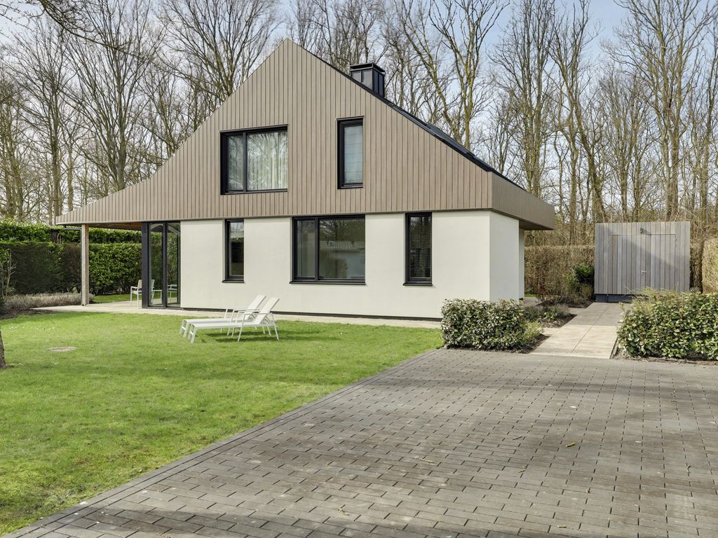 Leeuwerikenlaan 7, KAMPERLAND
