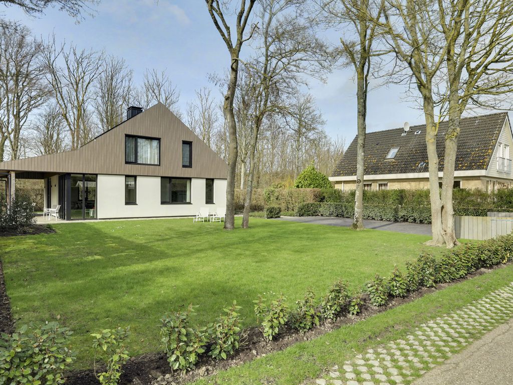 Leeuwerikenlaan 7, KAMPERLAND