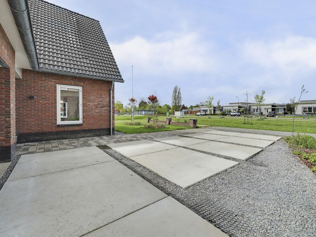 Lijnbaan 12, KORTGENE