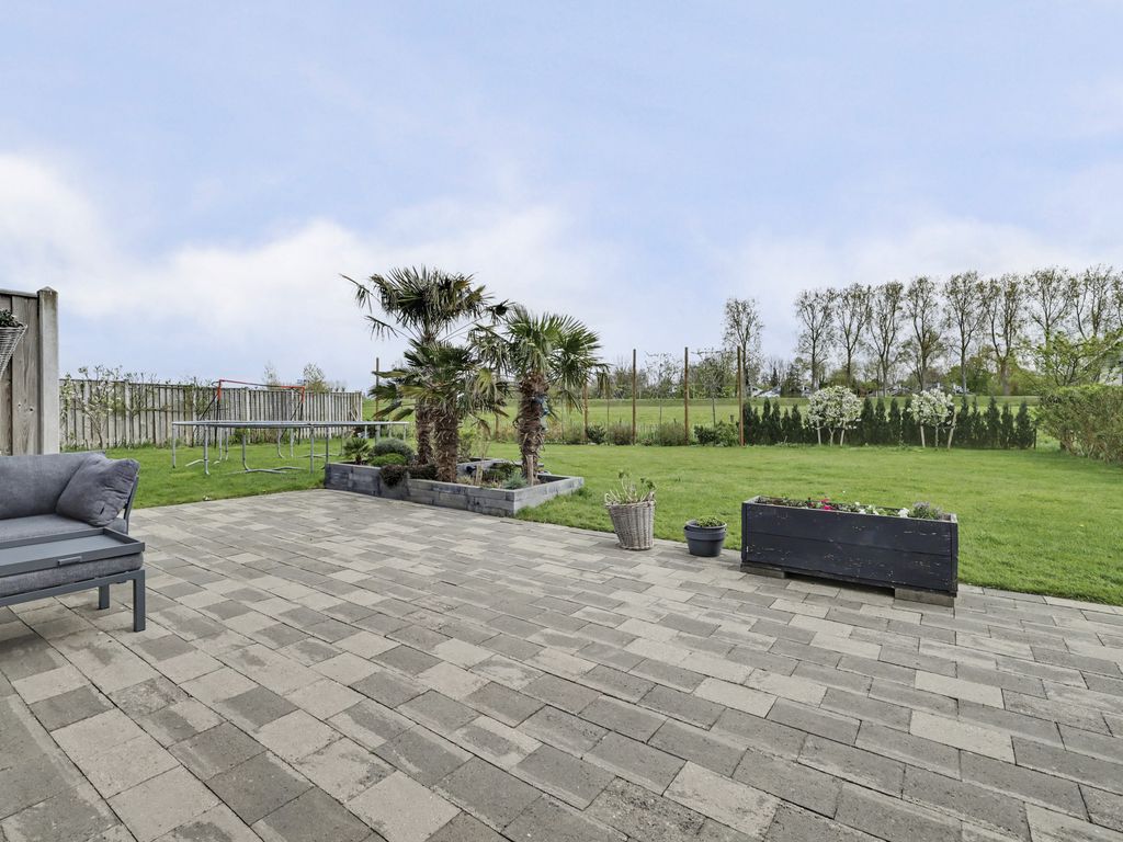 Lijnbaan 12, KORTGENE