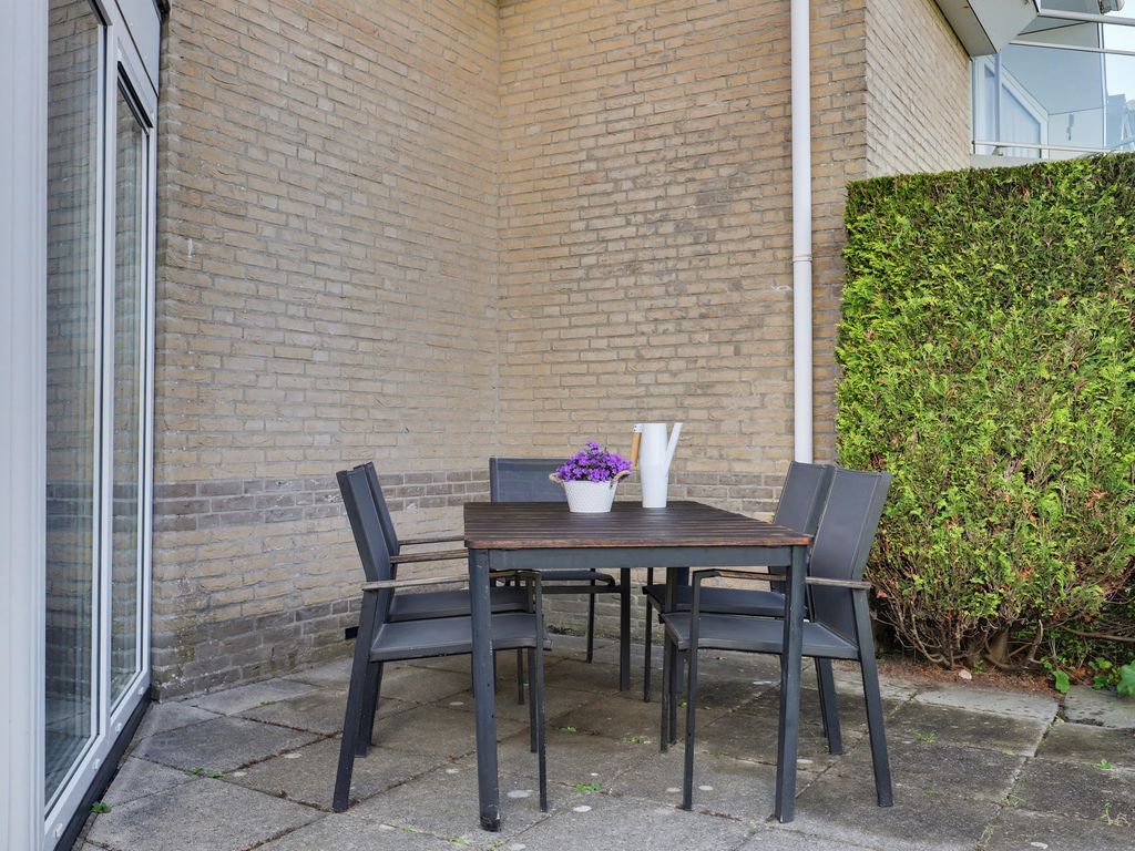 Het Veerse Bree 4, VROUWENPOLDER