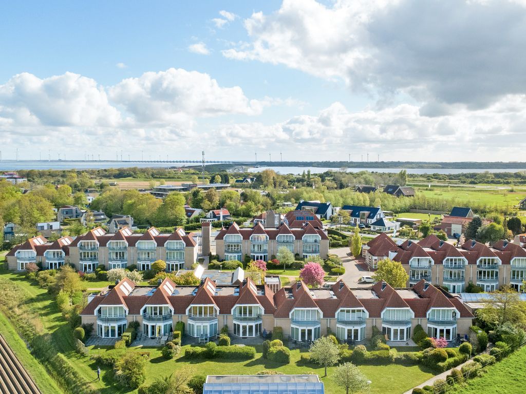 Het Veerse Bree 4, VROUWENPOLDER