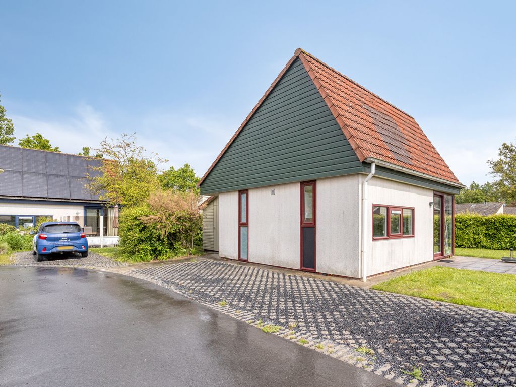 Hof van Zeeland 49, HEINKENSZAND