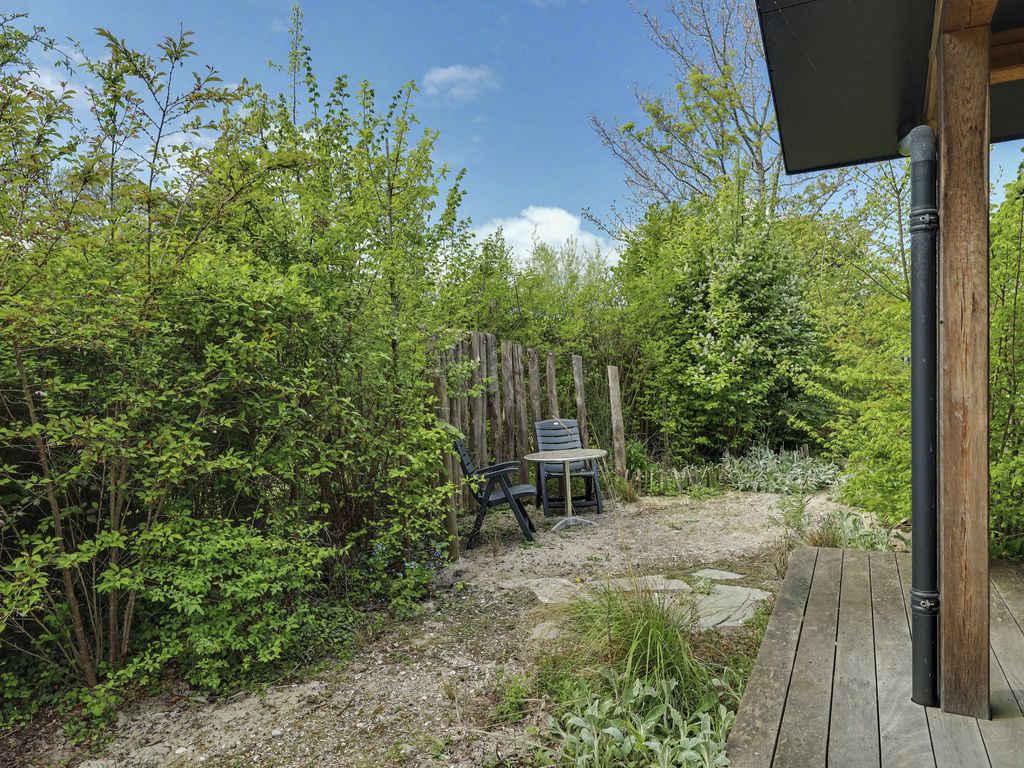 Leeuwerikenlaan 1, KAMPERLAND