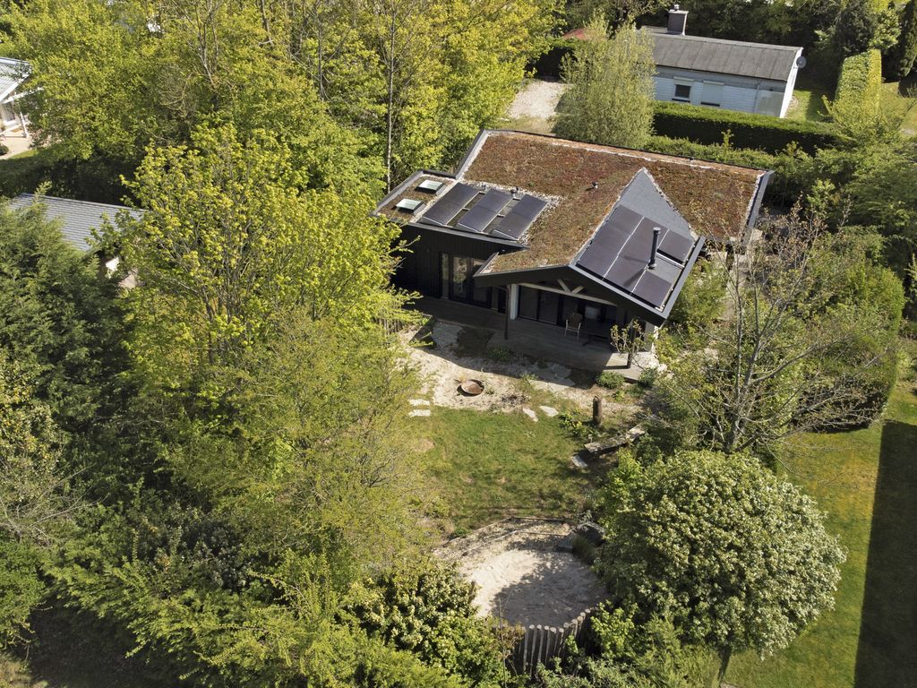 Leeuwerikenlaan 1, KAMPERLAND