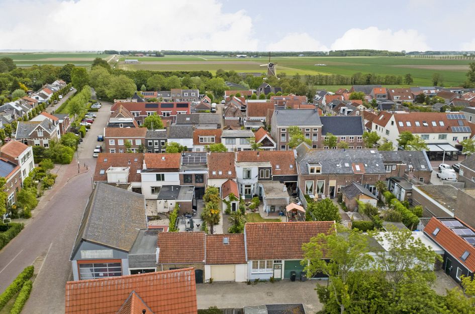 Voorstraat 8