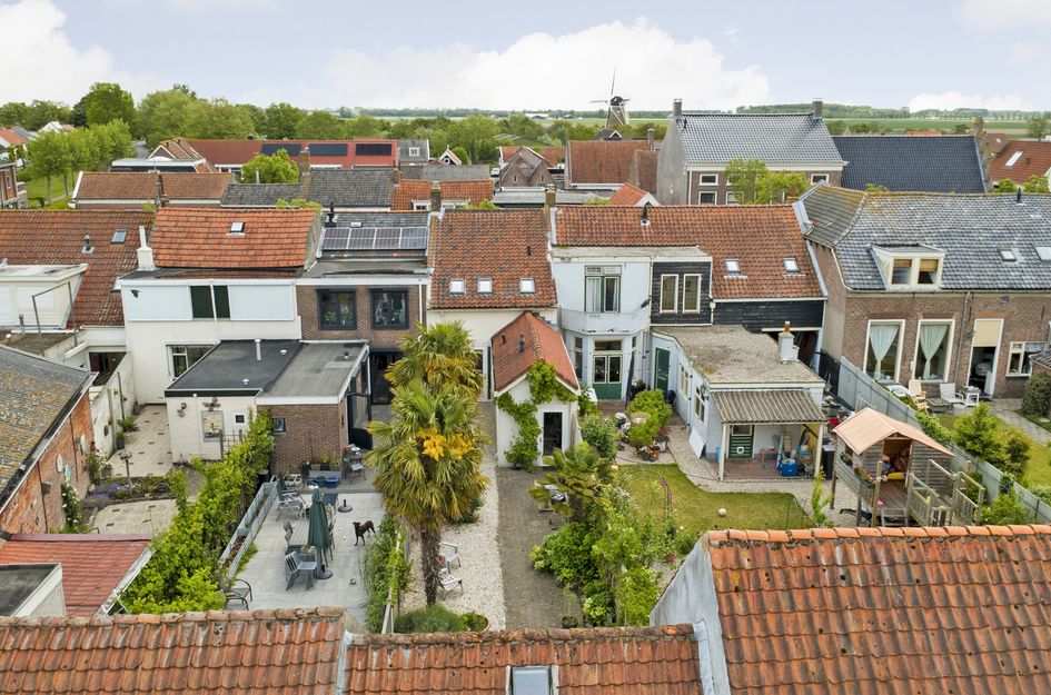 Voorstraat 8