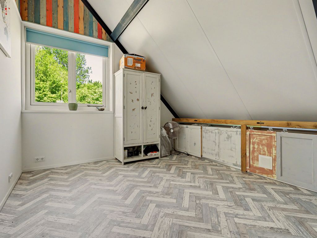 Boomdijk 2, Kats