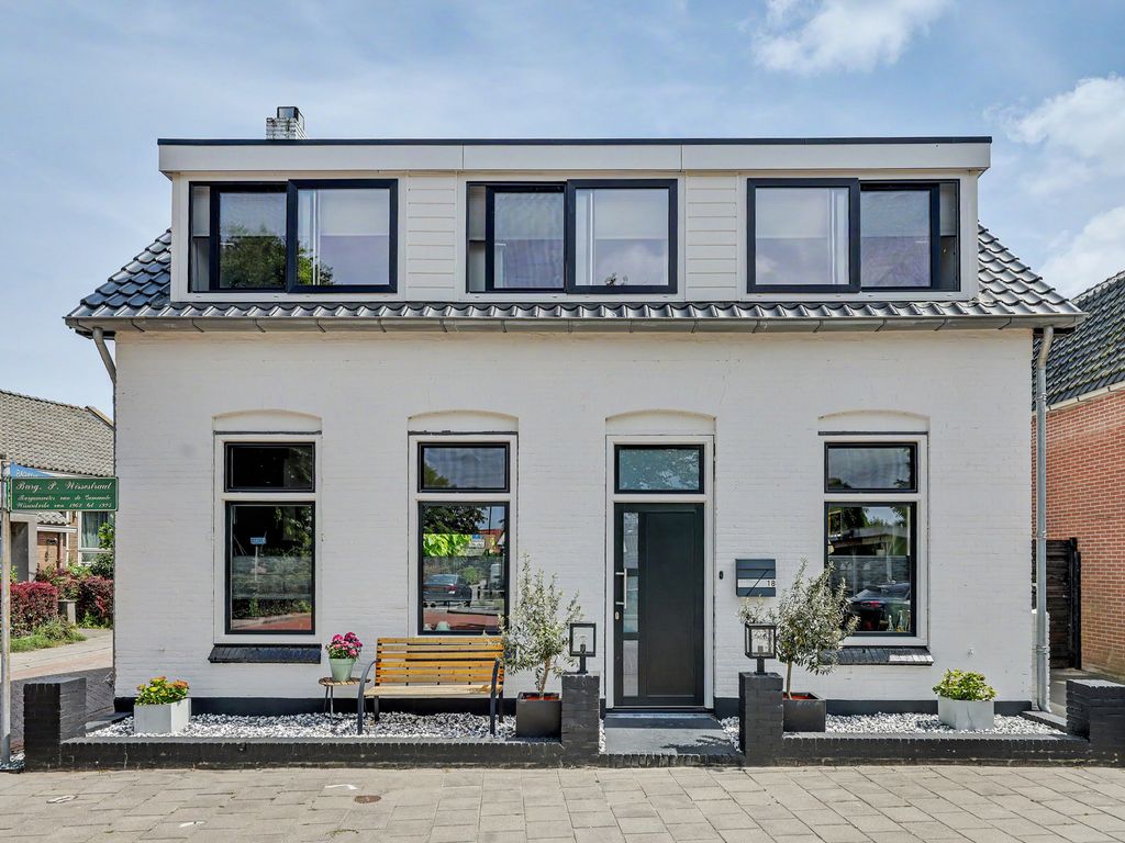 Burgemeester P Wissestraat 18, GEERSDIJK