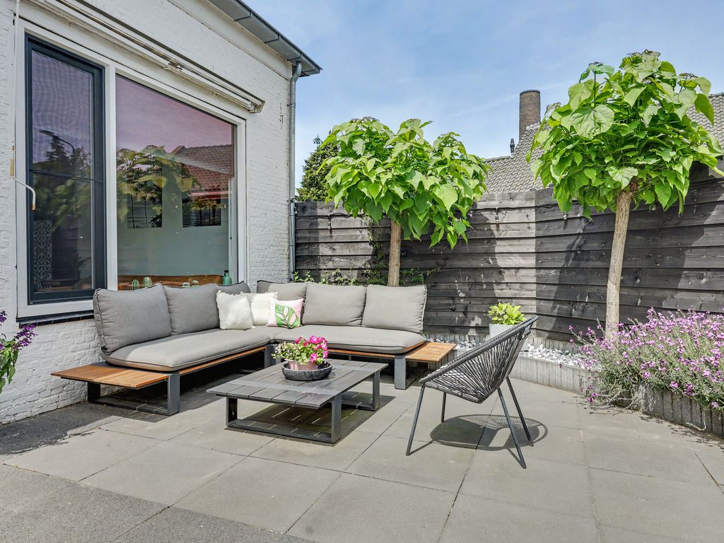 Burgemeester P Wissestraat 18, GEERSDIJK