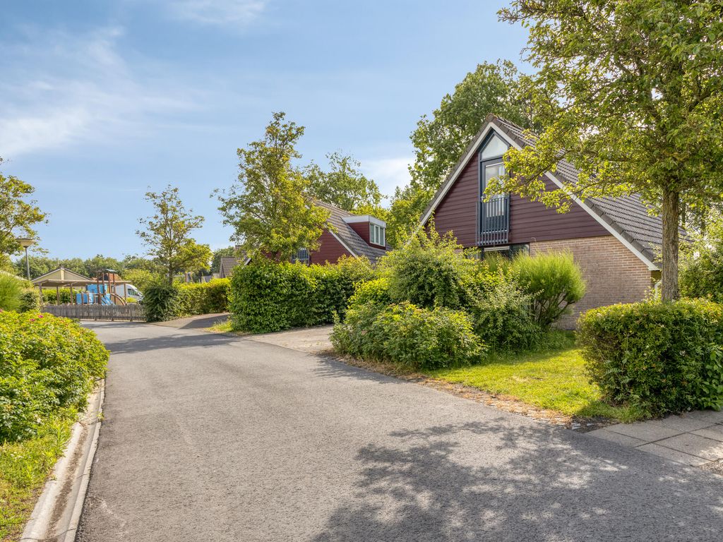 Hof van Zeeland 95, HEINKENSZAND
