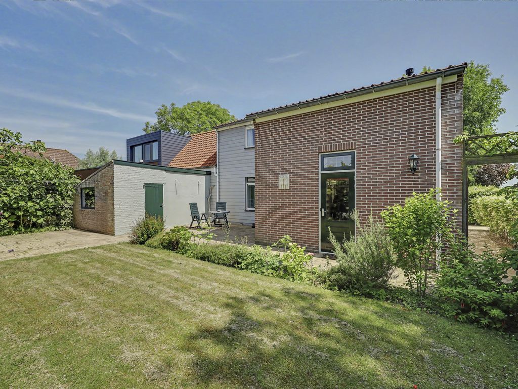 Westhavendijk 12, KAMPERLAND
