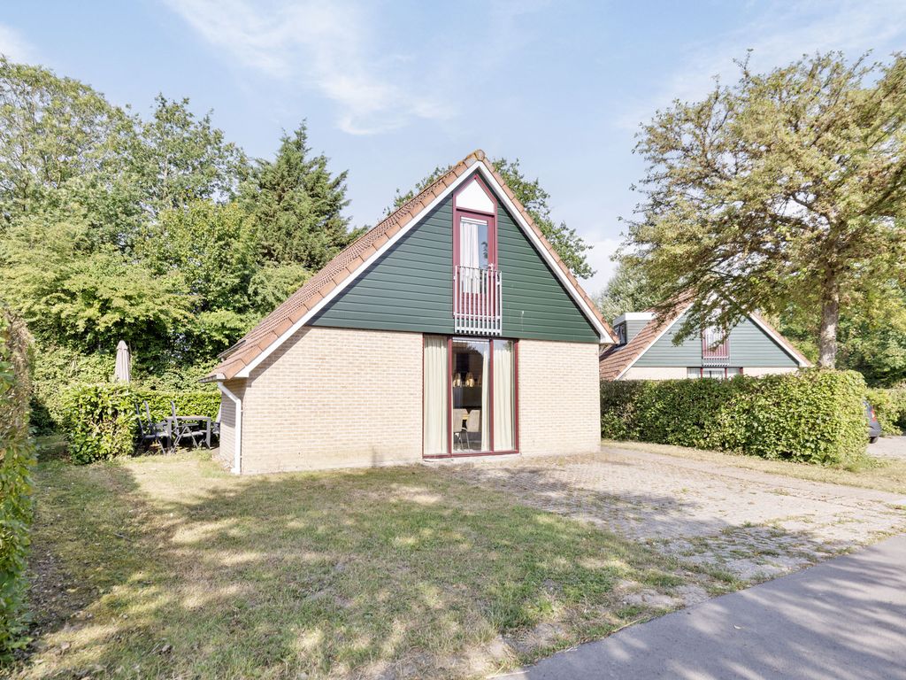 Hof van Zeeland 13, HEINKENSZAND