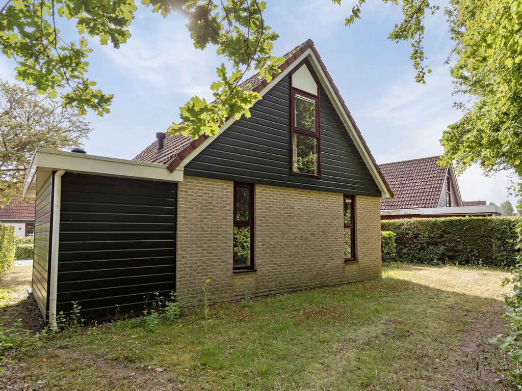 Hof van Zeeland 13, HEINKENSZAND