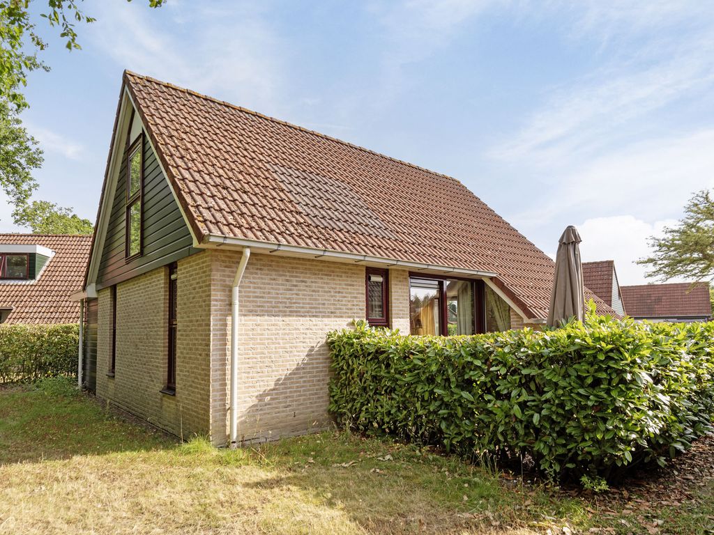 Hof van Zeeland 13, HEINKENSZAND