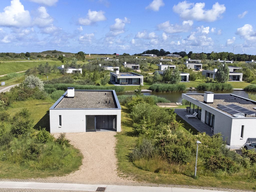Zandbank 1, KAMPERLAND