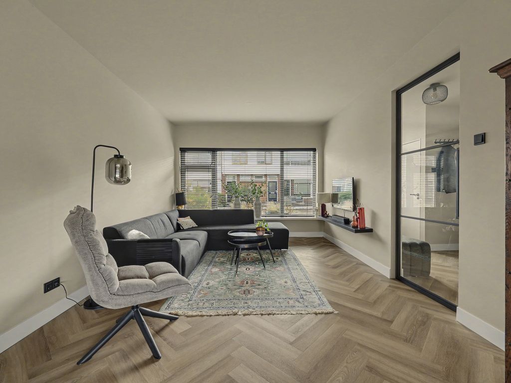 Deltastraat 17, COLIJNSPLAAT