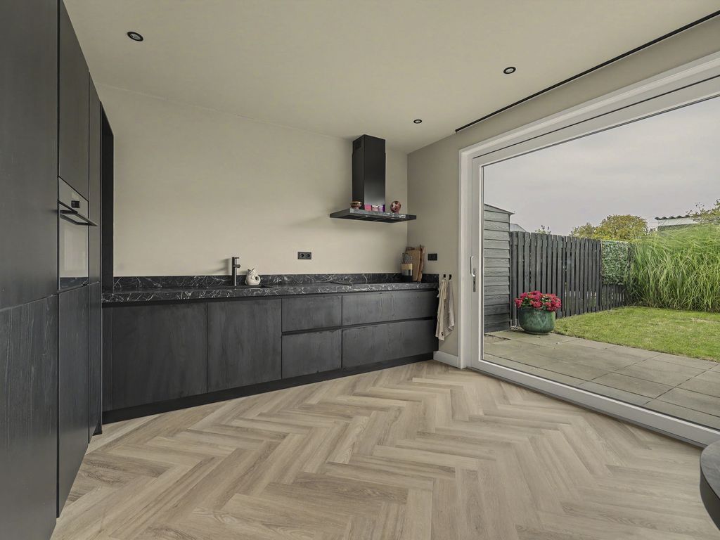 Deltastraat 17, COLIJNSPLAAT