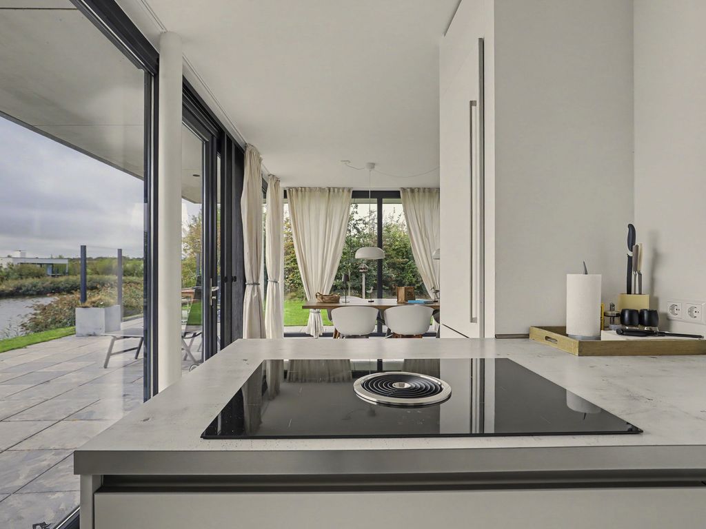 Zandbank 10, KAMPERLAND