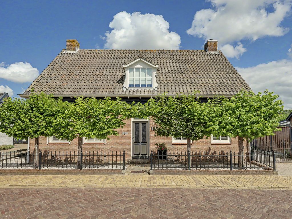 Landweg 10A, 'S-HEER ARENDSKERKE