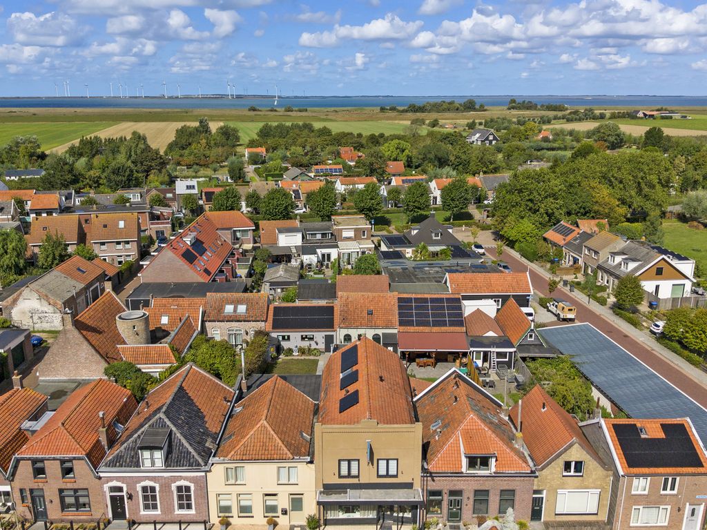 Kerkstraat 12-14, Wissenkerke