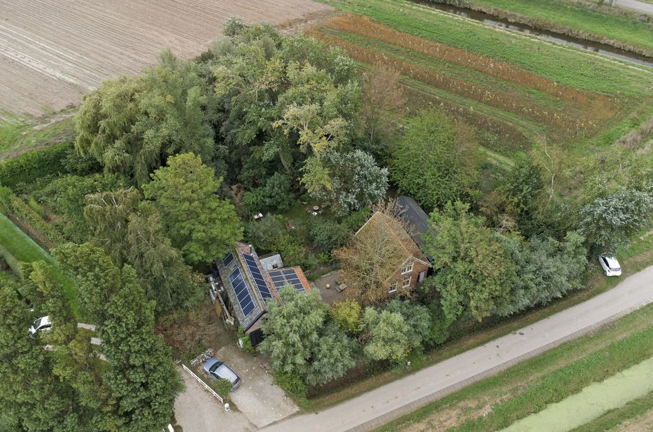 Langeweg 1. 