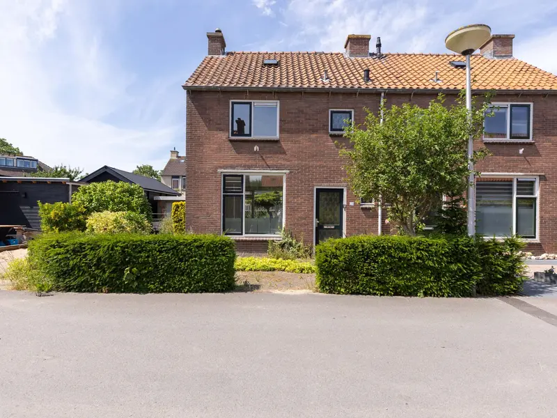 Jan Hoogstadlaan 28, HEKELINGEN