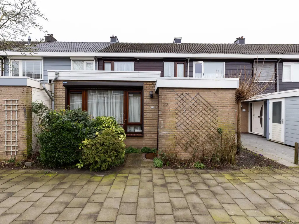 Lindenstraat 22, SPIJKENISSE