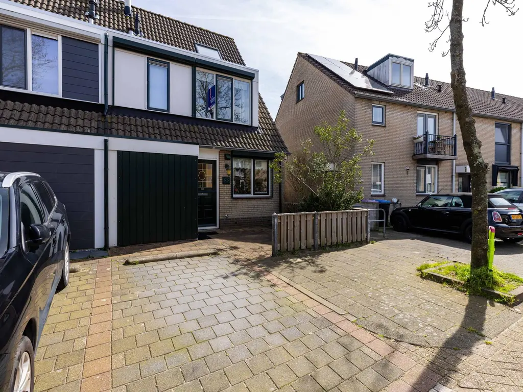 Eufraatstraat 22, SPIJKENISSE