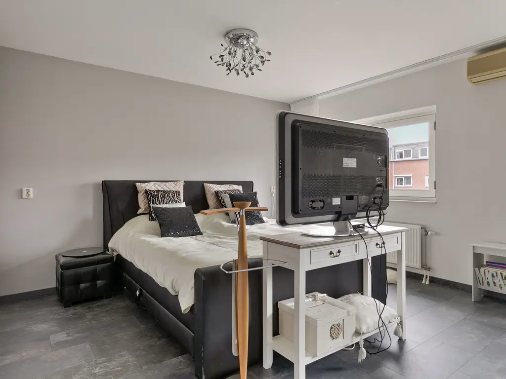 Wout van Heusdensingel 19, ROTTERDAM