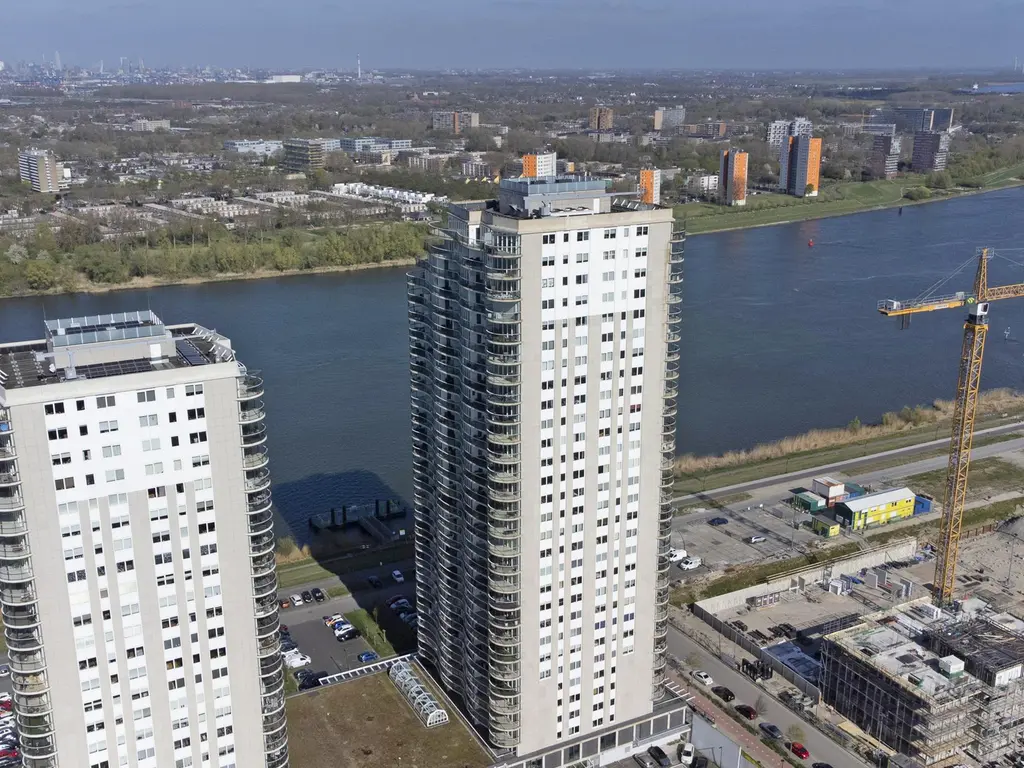 Hongerlandsedijk 1722, SPIJKENISSE