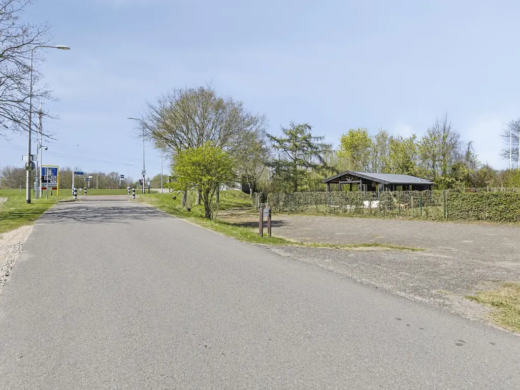 Gorsplein 2, Damlaan 1 , OOSTVOORNE