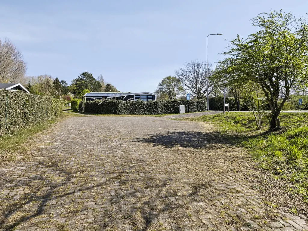 Gorsplein 2, Damlaan 1 , OOSTVOORNE