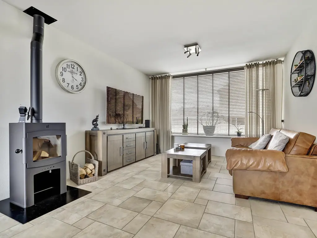 Alcorstraat 7, SPIJKENISSE