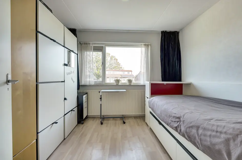 H v Andelstraat 25