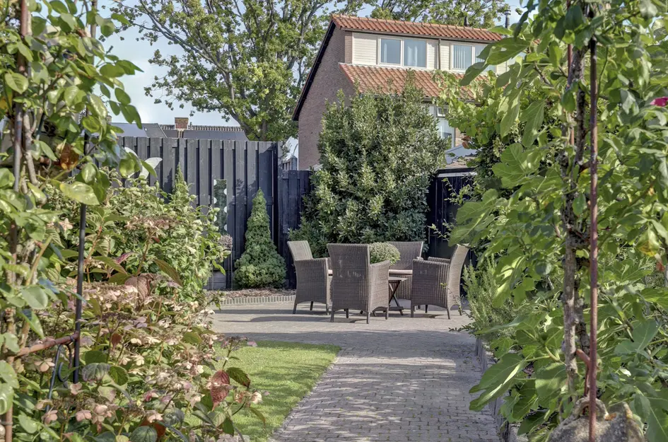 H v Andelstraat 25
