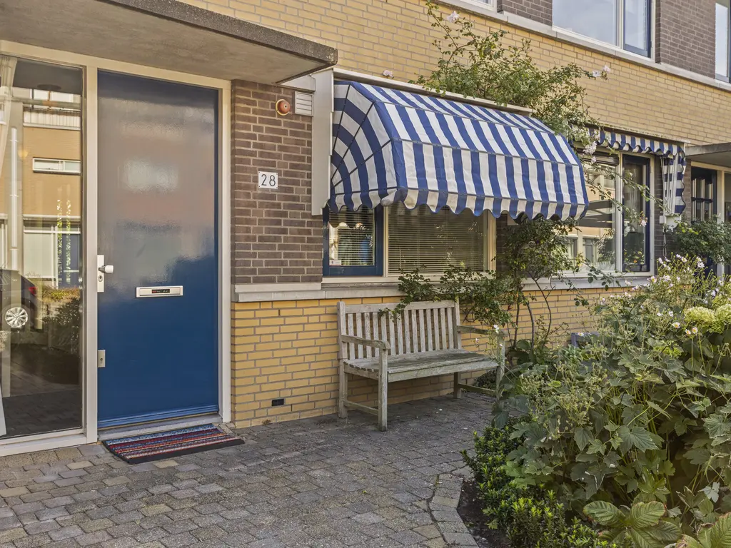 Paganinistraat 28, CAPELLE AAN DEN IJSSEL