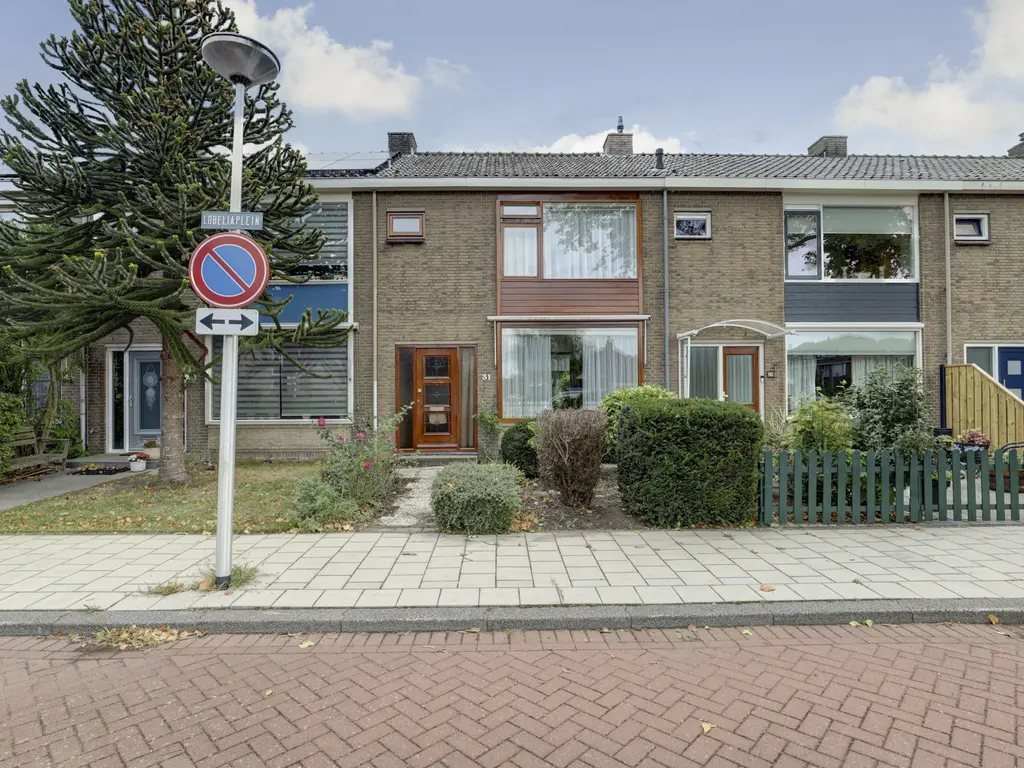 Lobeliaplein 31, SPIJKENISSE