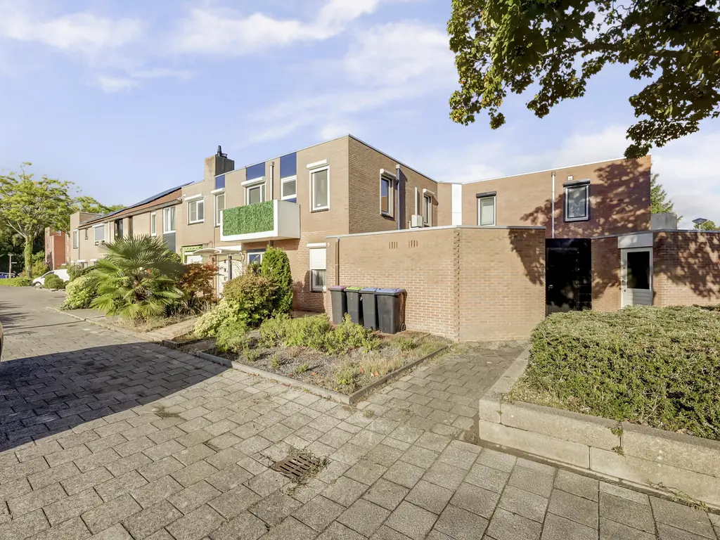 Gaard 50, SPIJKENISSE