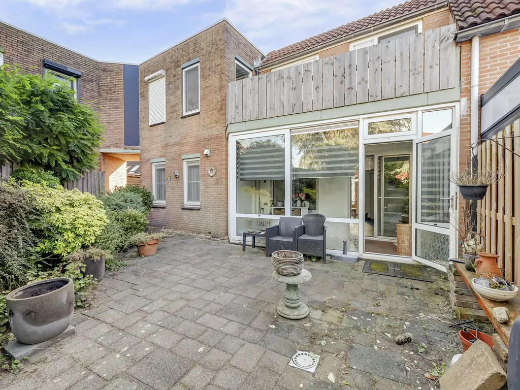 Gaard 50, SPIJKENISSE