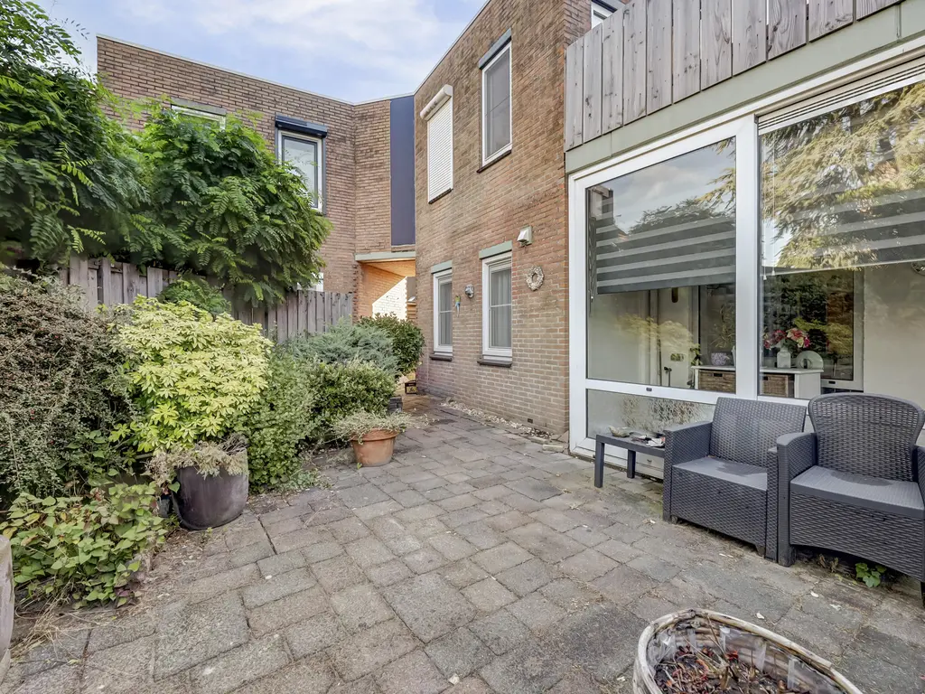 Gaard 50, SPIJKENISSE