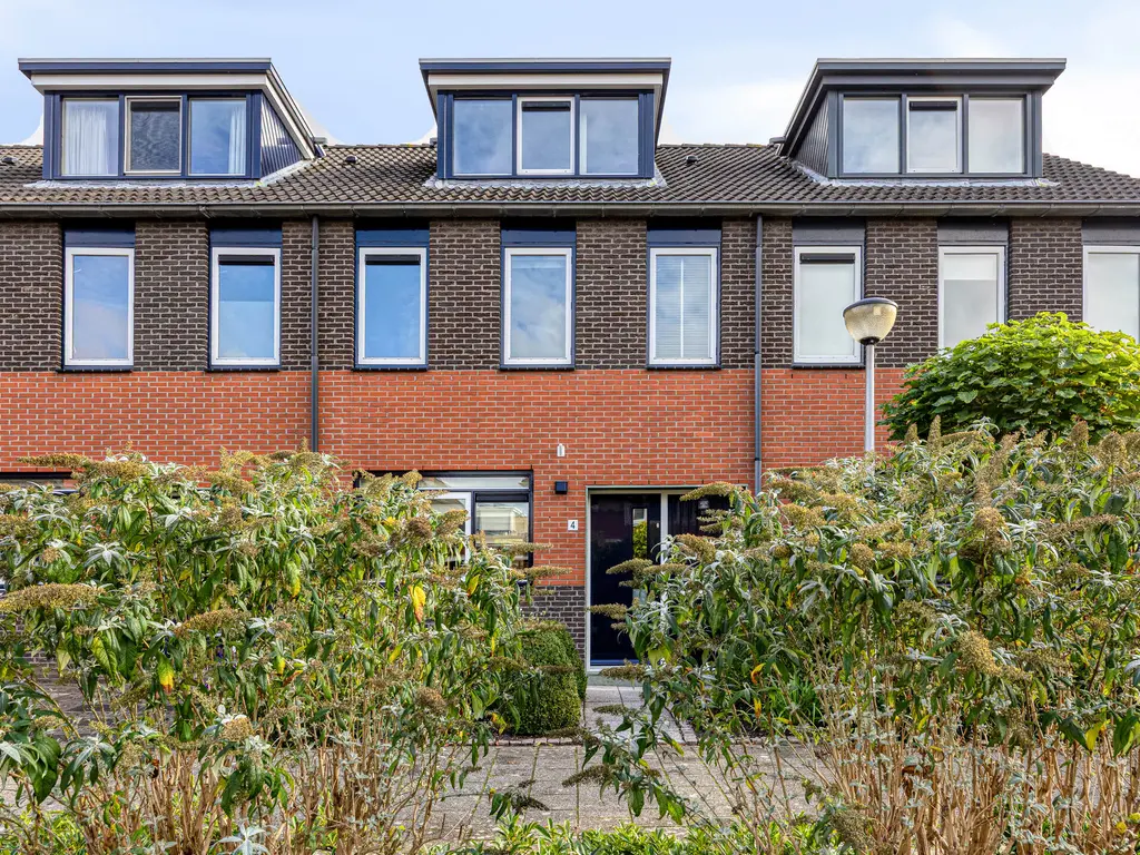 Donizettistraat 4, CAPELLE AAN DEN IJSSEL