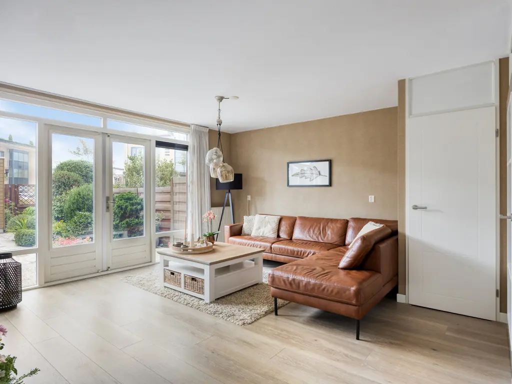Donizettistraat 4, CAPELLE AAN DEN IJSSEL