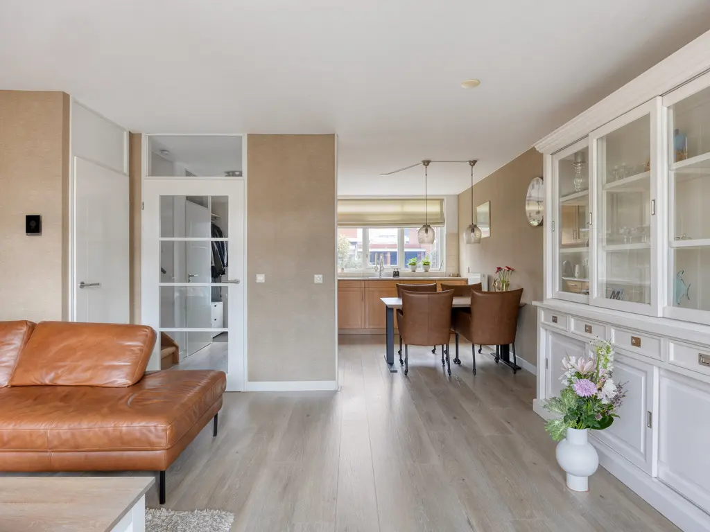 Donizettistraat 4, CAPELLE AAN DEN IJSSEL